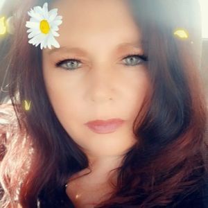 Meet your Posher, Lesley